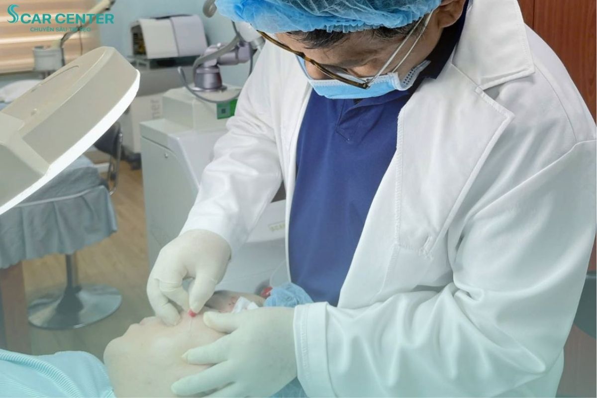 Scar Center là phòng khám chuyên sâu xử lý sẹo rỗ chuẩn Y khoa hàng đầu tại TP.HCM