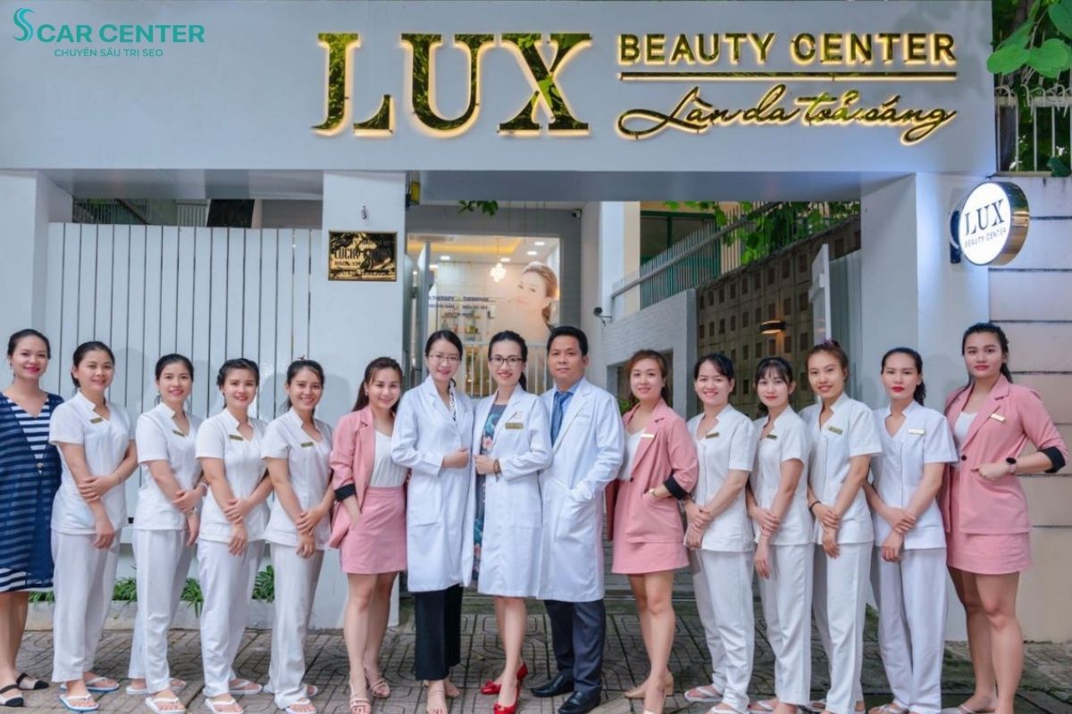 Lux Beauty Center ứng dụng công nghệ hiện đại trong trị liệu sẹo rỗ
