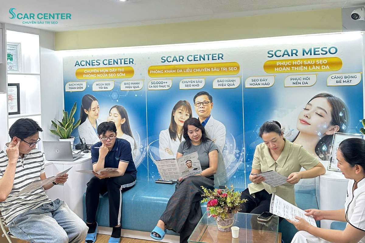Scar Center cập nhật kiến thức chuyên môn qua buổi đào tạo cùng nhãn hàng Uyên Phương